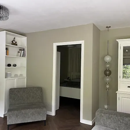 Comfortabel Tot Rust Komen In Het Veluwse Bos *